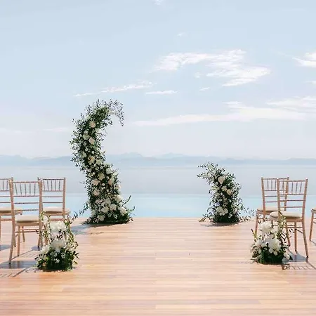 Hotel Angsana Corfu 5*