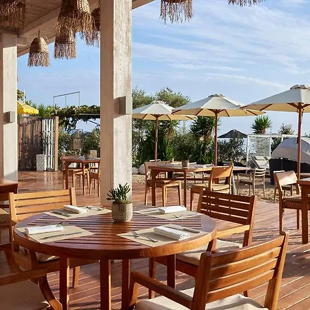 Hotel Angsana Corfu 5*